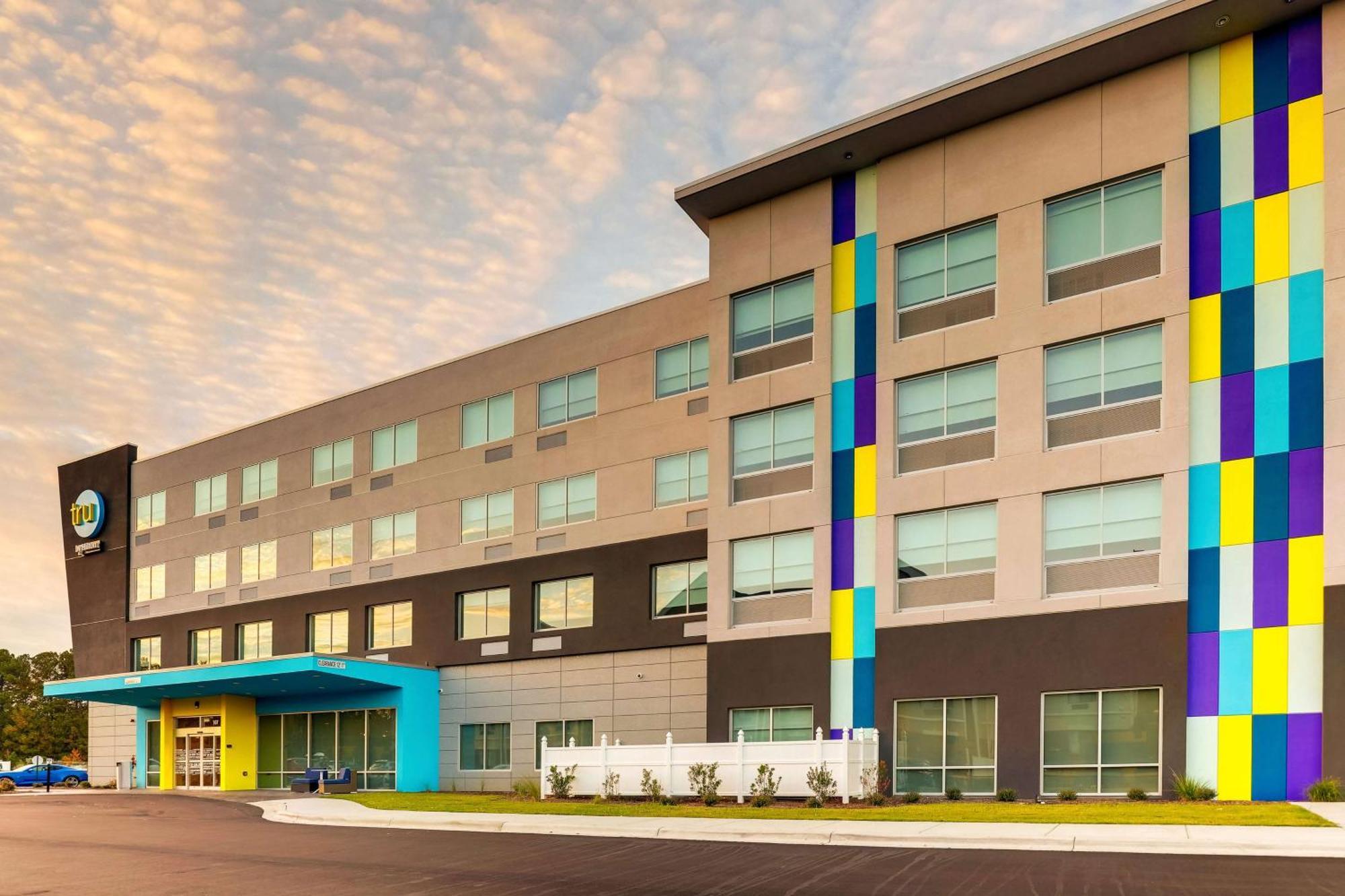 فندق Tru By Hilton Smithfield I-95 المظهر الخارجي الصورة